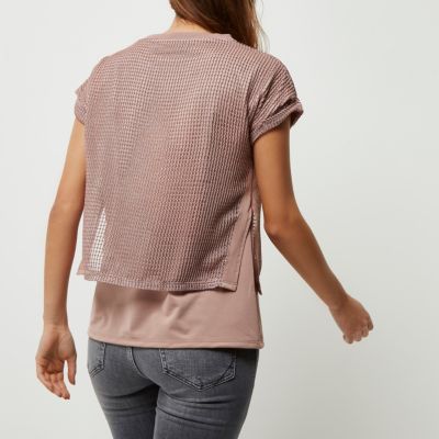 Light pink mesh layered T-shirt